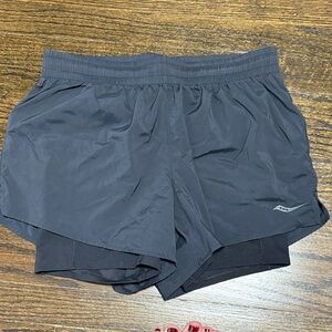 Saucony Running Shorts sz Med